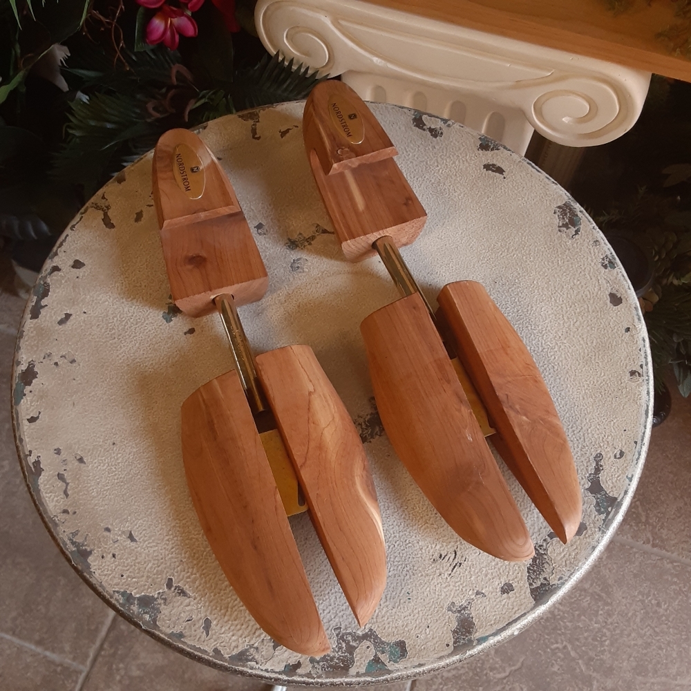NORDSTROM, Cedar & Brass, made in USA Men's Shoe Trees